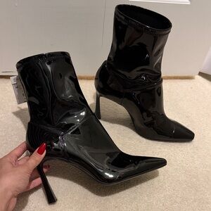 Steve Madden Glossy Black Heeled Boots